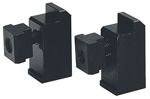 C55310: Coppia staffe di fissaggio per morse; OML